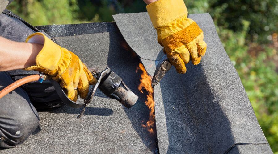 Professional gutter cleaning in Westport, CT